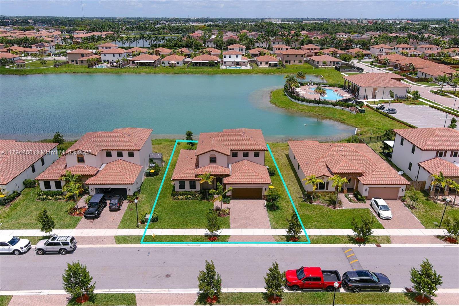 Homestead, FL 33033,2575 SE 2nd St