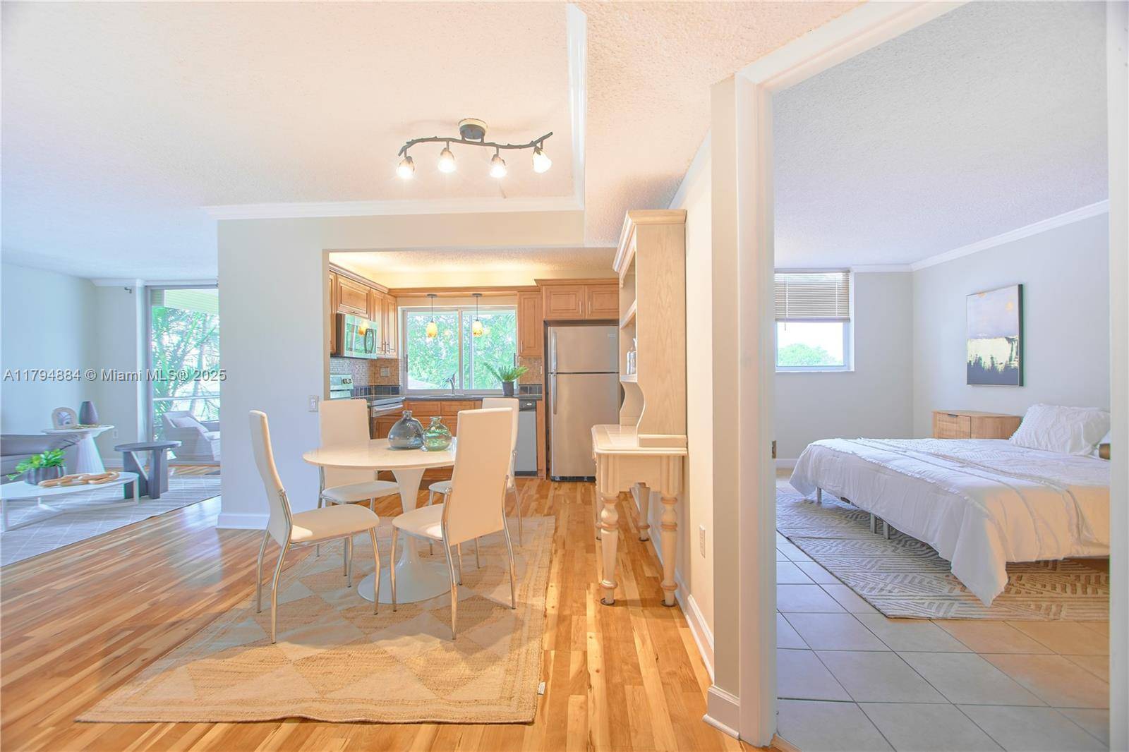 Tamarac, FL 33321,9150 Lime Bay Blvd #201