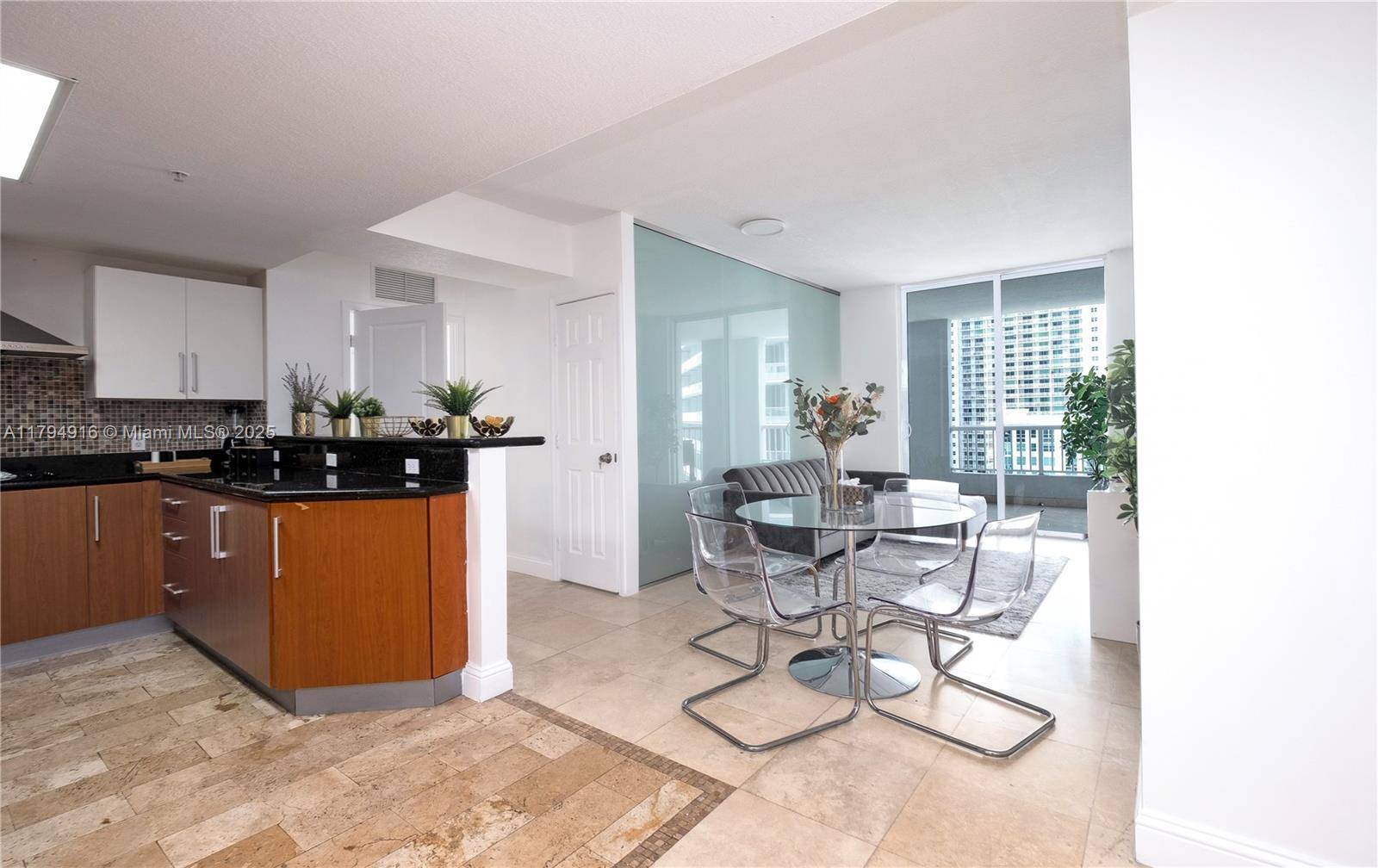 Miami, FL 33131,170 SE 14th St #2708