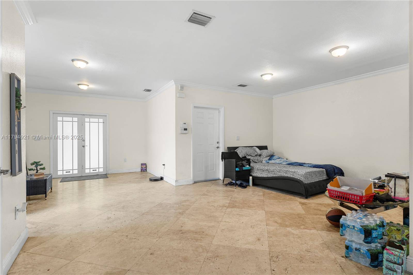 Miami, FL 33133,3154 Plaza St