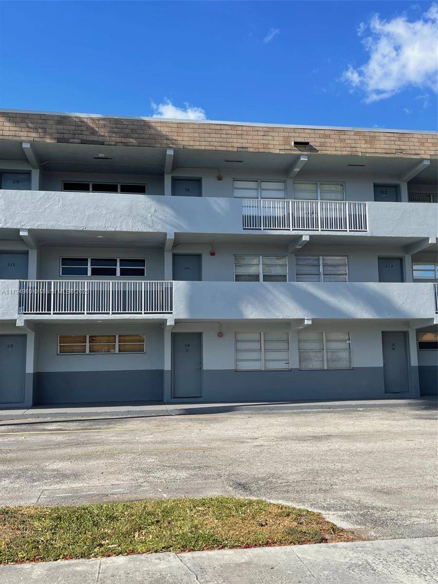 Sweetwater, FL 33174,11195 SW 1st St #314