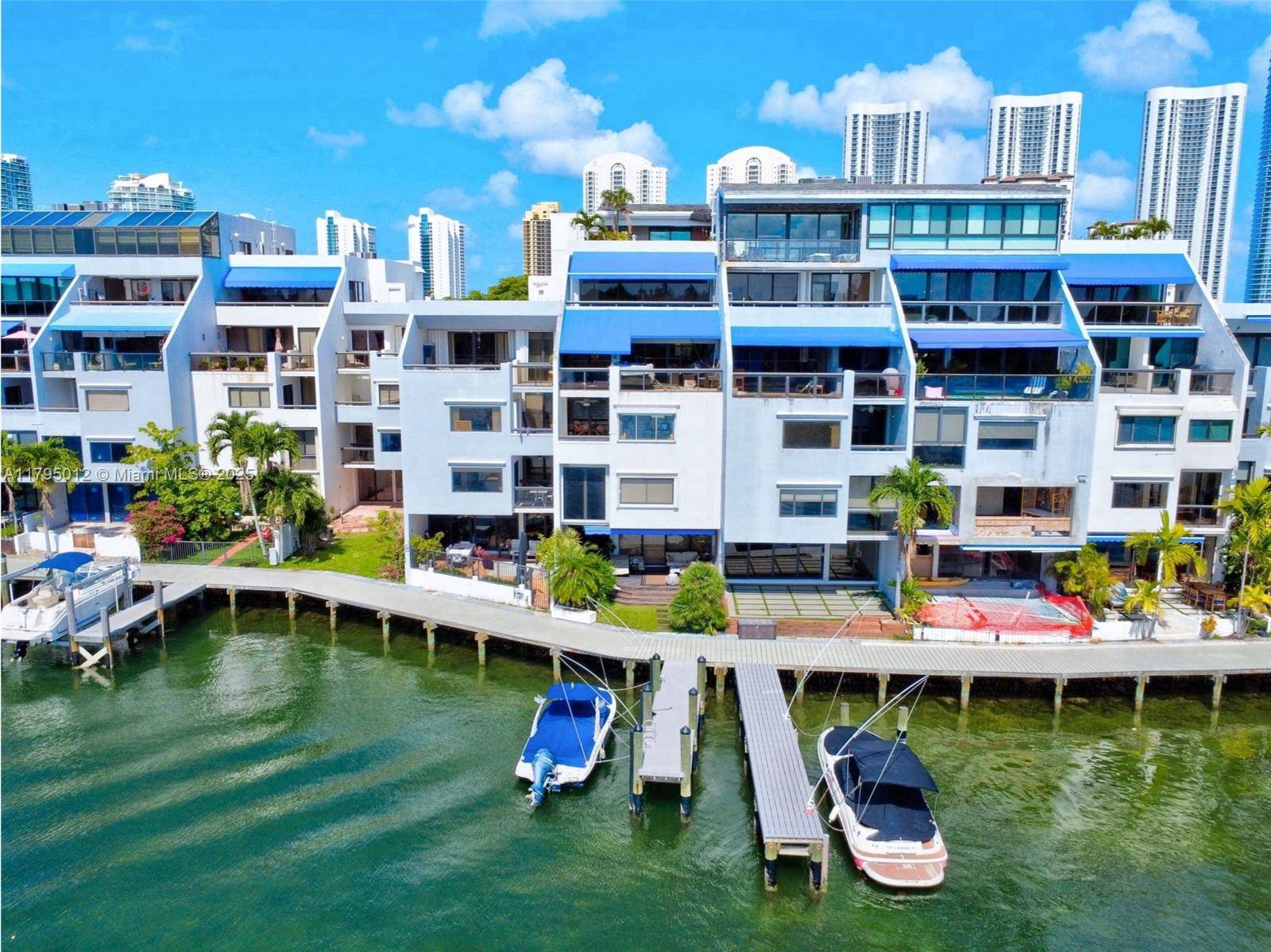 Sunny Isles Beach, FL 33160,454 Poinciana Dr #1621