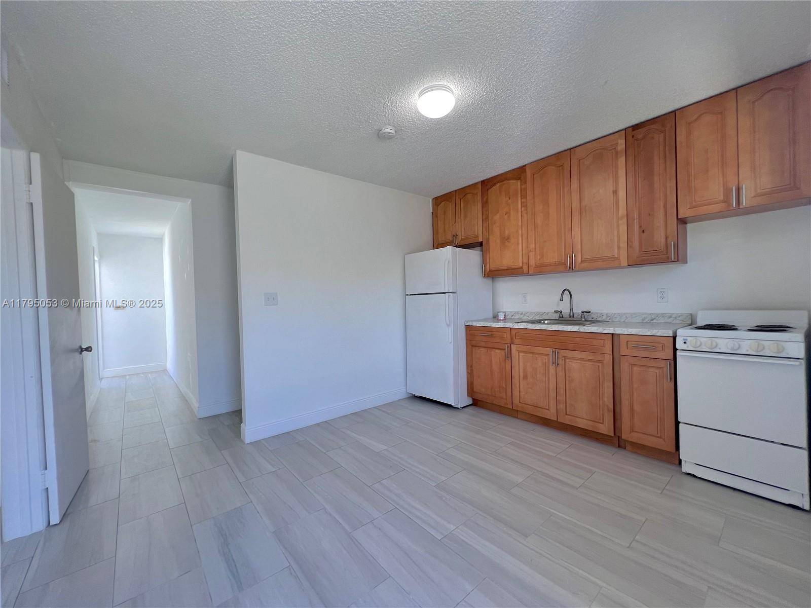 Miami, FL 33126,7550 NW 2nd Ter #7550