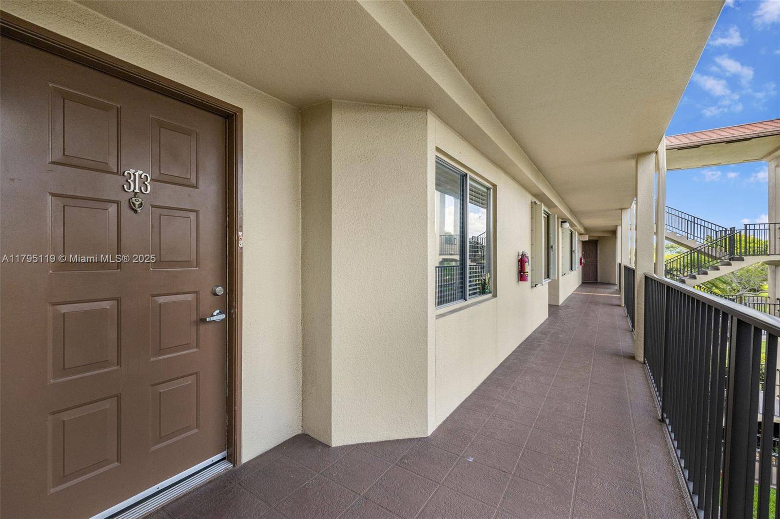 Pembroke Pines, FL 33027,1351 SW 141st Ave #313G