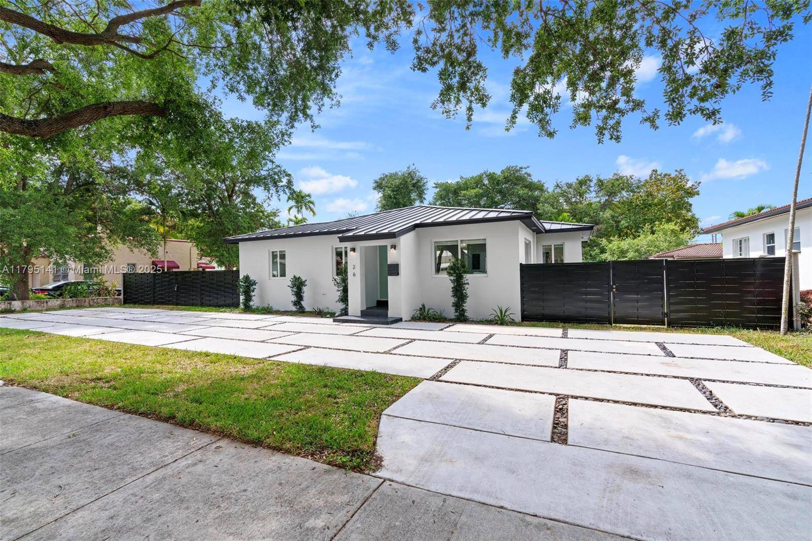 El Portal, FL 33138,26 NE 88th St