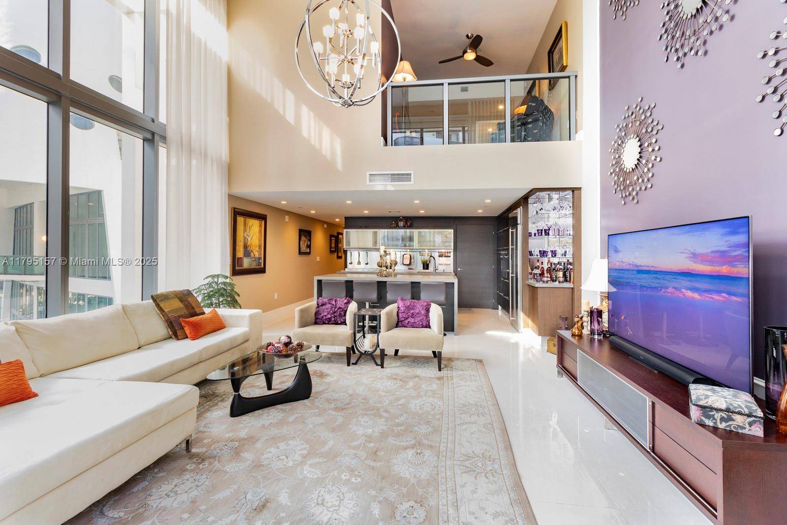 Miami Beach, FL 33140,6000 Collins Ave #329