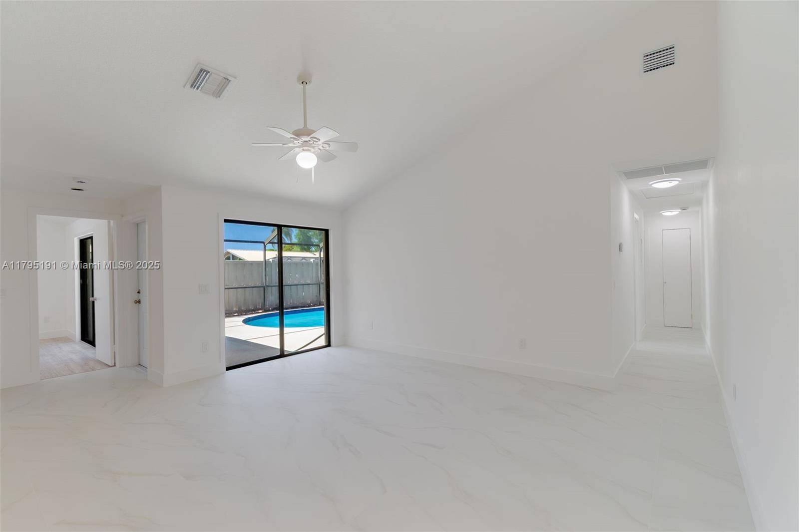 Palm Beach Gardens, FL 33418,5926 Golden Eagle Cir