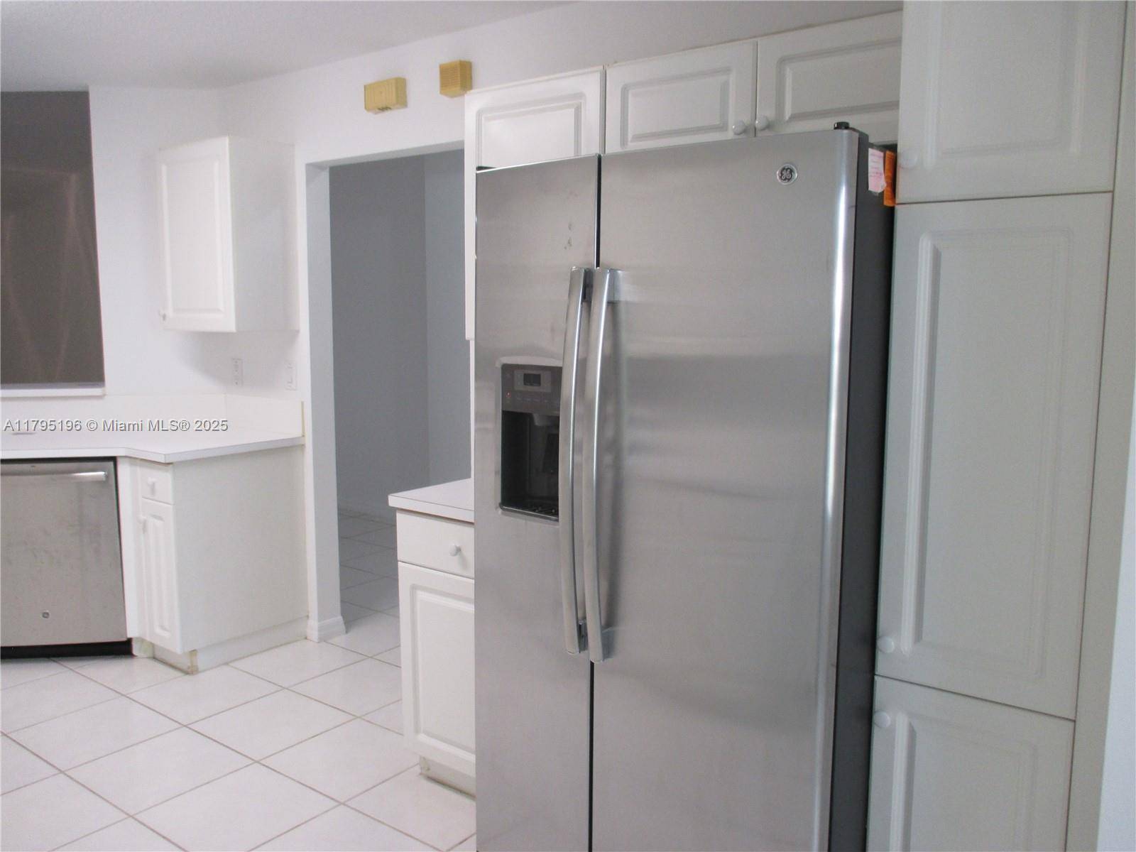 Weston, FL 33331,4112 Pine Ridge Ln