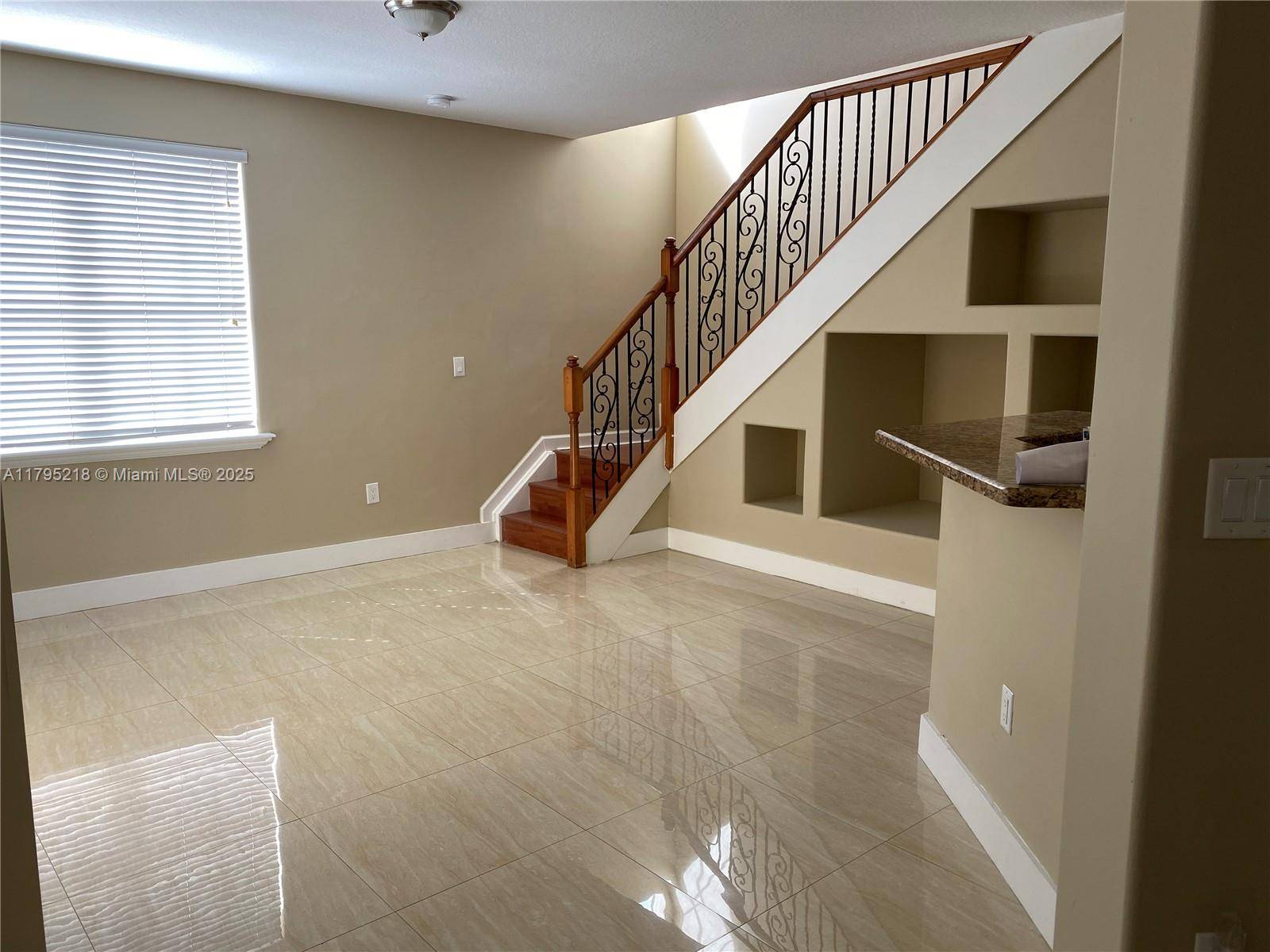 Doral, FL 33178,4890 NW 108th Pl #4890