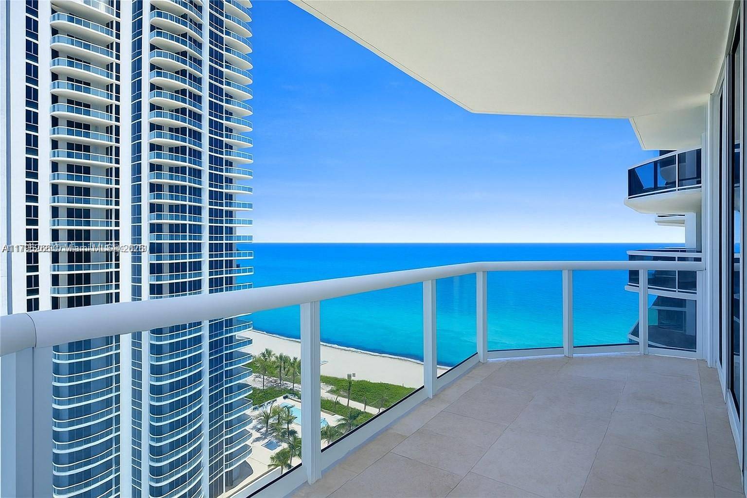 Miami Beach, FL 33140,4775 Collins Ave #2006/2007