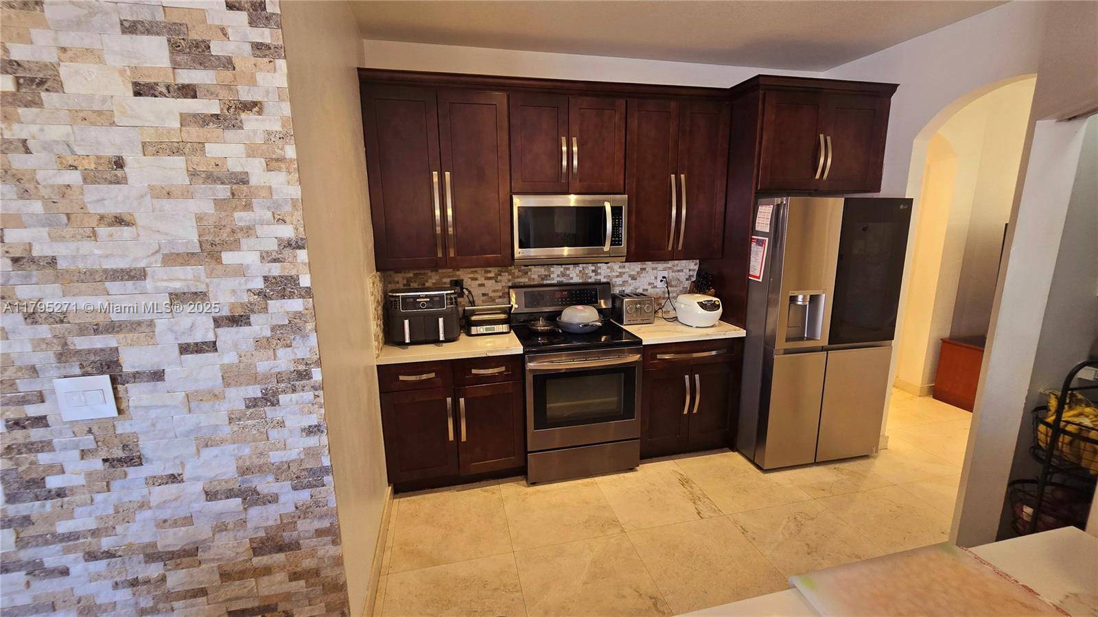 Homestead, FL 33033,2105 NE 40th Ave