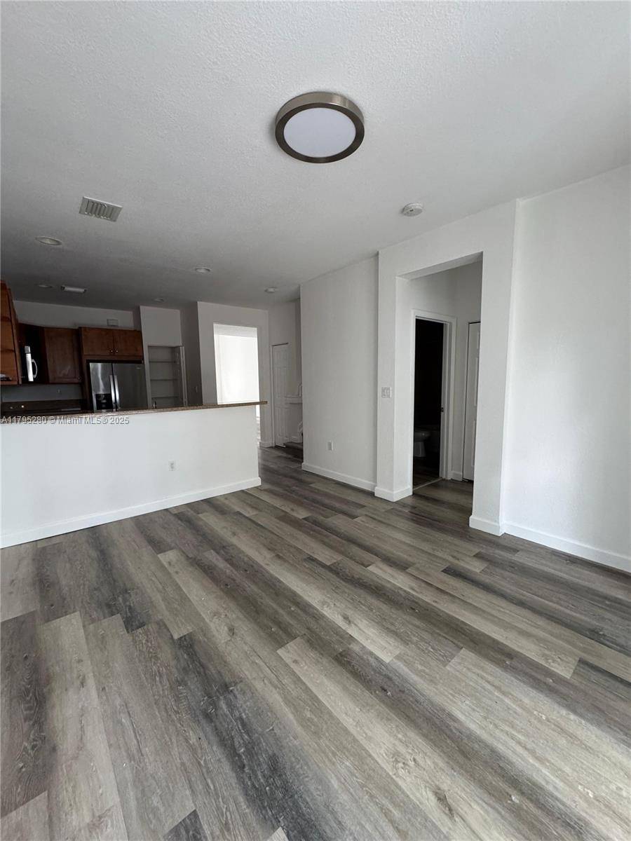 Doral, FL 33178,7515 NW 114th Path #7515