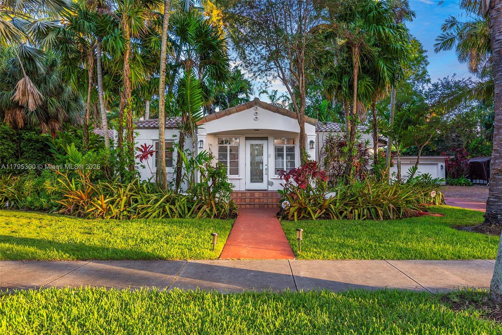 Hollywood, FL 33019,1214 Tyler St #0