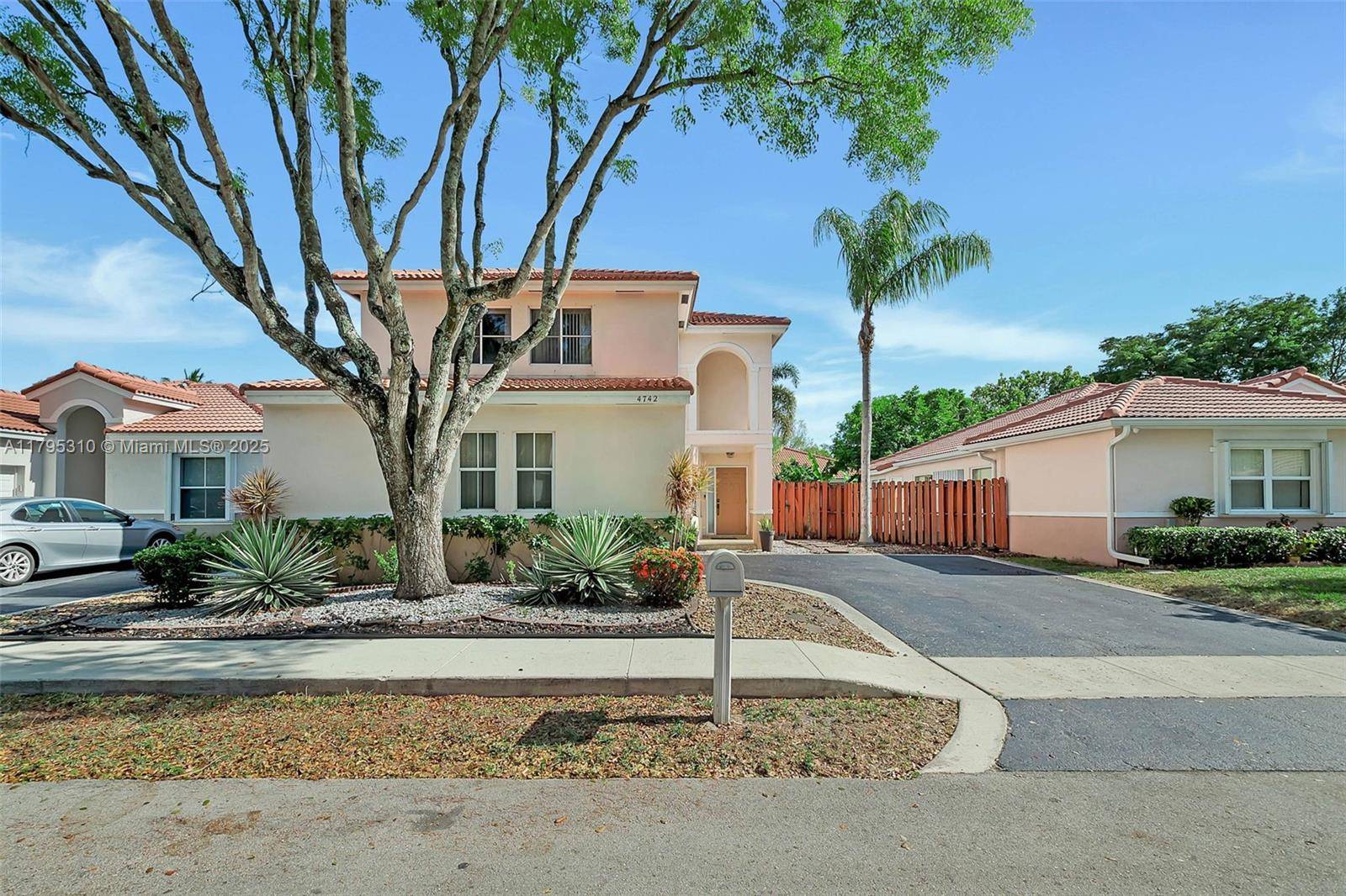 Coconut Creek, FL 33063,4742 NW 7th Mnr