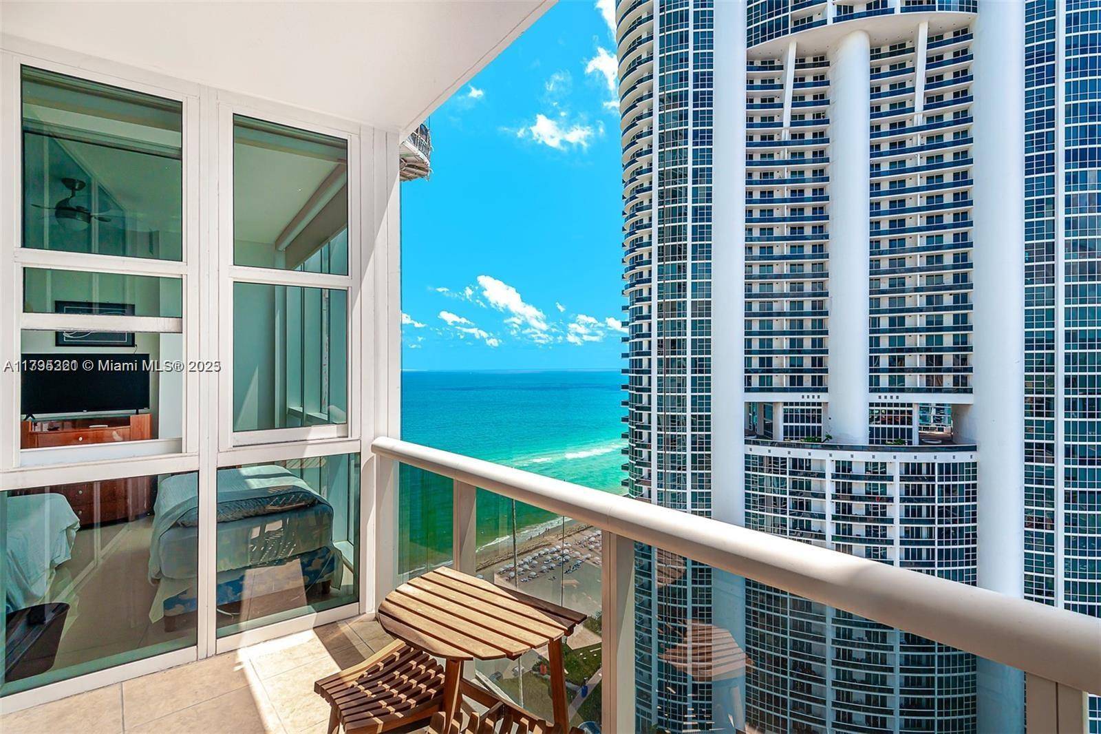 Sunny Isles Beach, FL 33160,18201 Collins Ave #3405