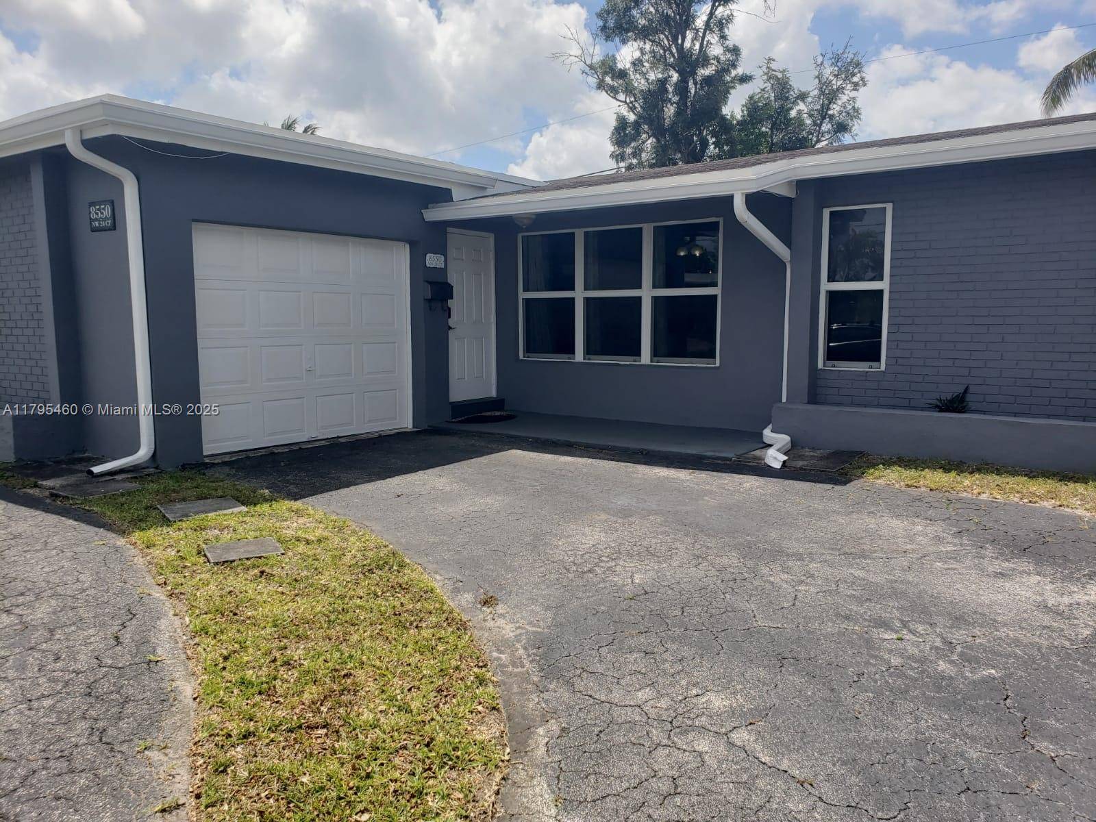 Sunrise, FL 33322,8550 NW 24th Ct