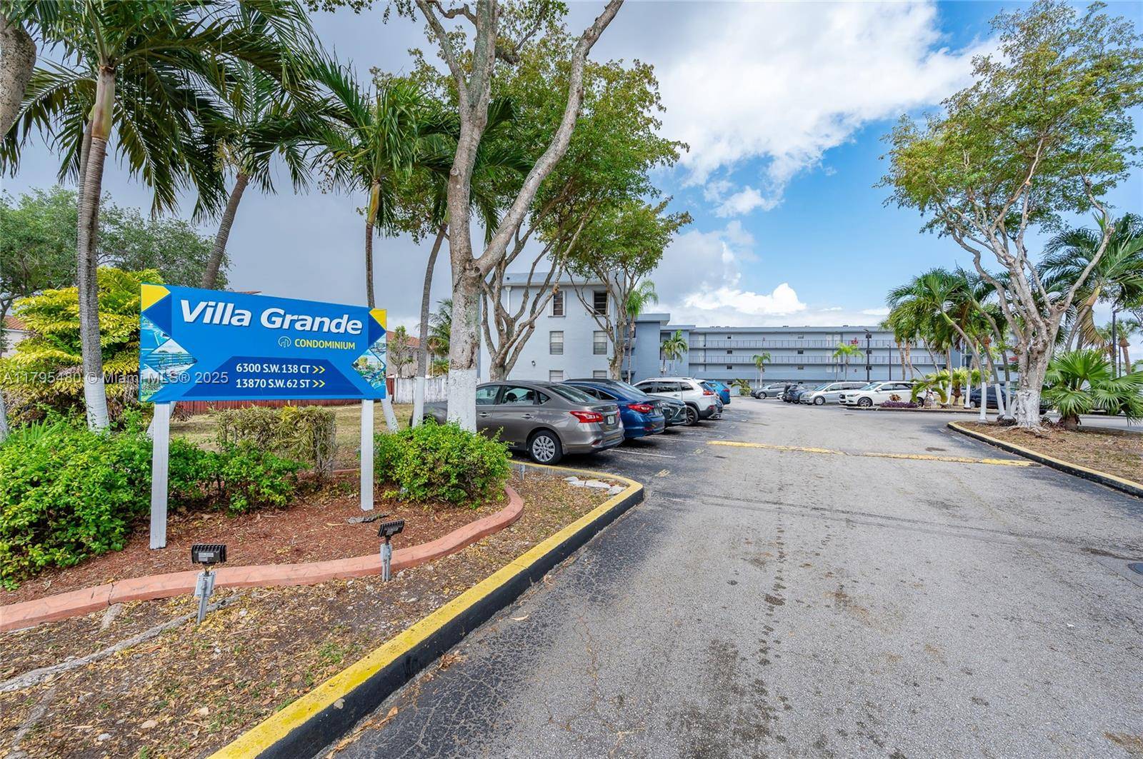 Miami, FL 33183,13870 SW 62nd St #204