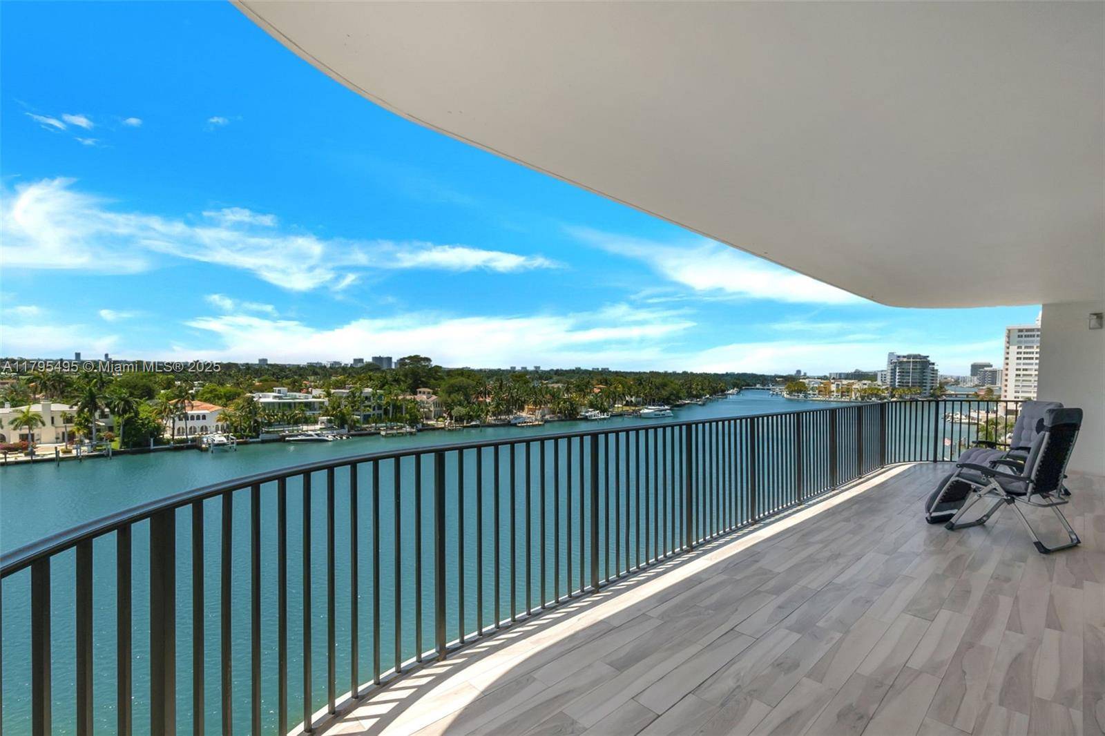 Miami Beach, FL 33140,5660 Collins Ave #7E