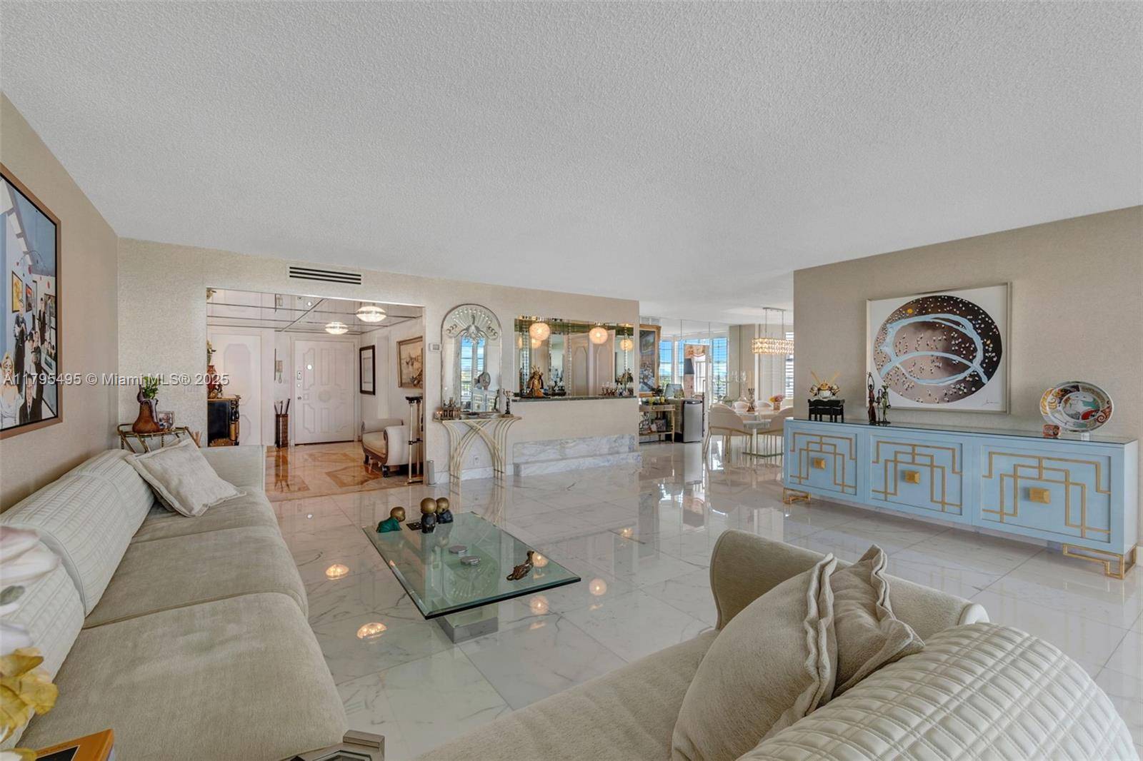 Miami Beach, FL 33140,5660 Collins Ave #7E