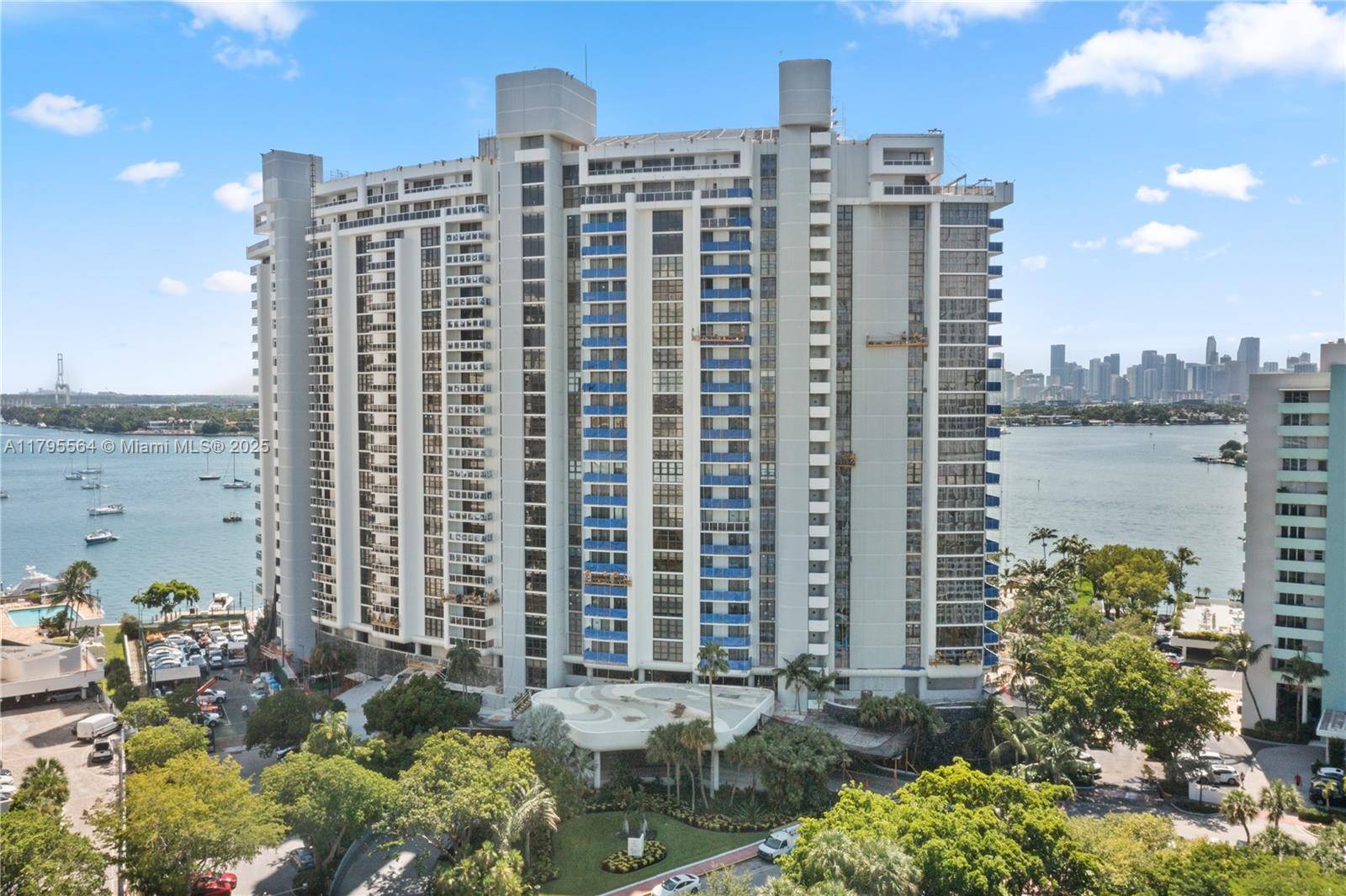 Miami Beach, FL 33139,9 Island Ave #1209