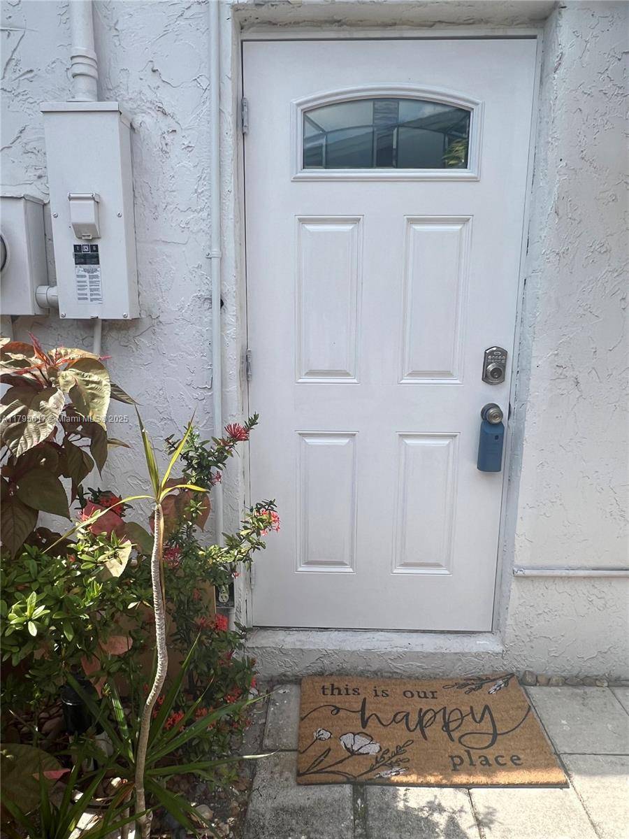 Coconut Creek, FL 33066,630 NW 42nd Ave #1