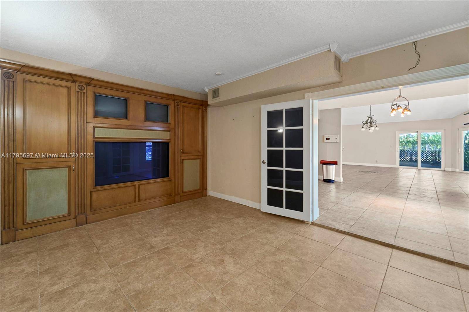 Tamarac, FL 33319,4508 King Palm Dr