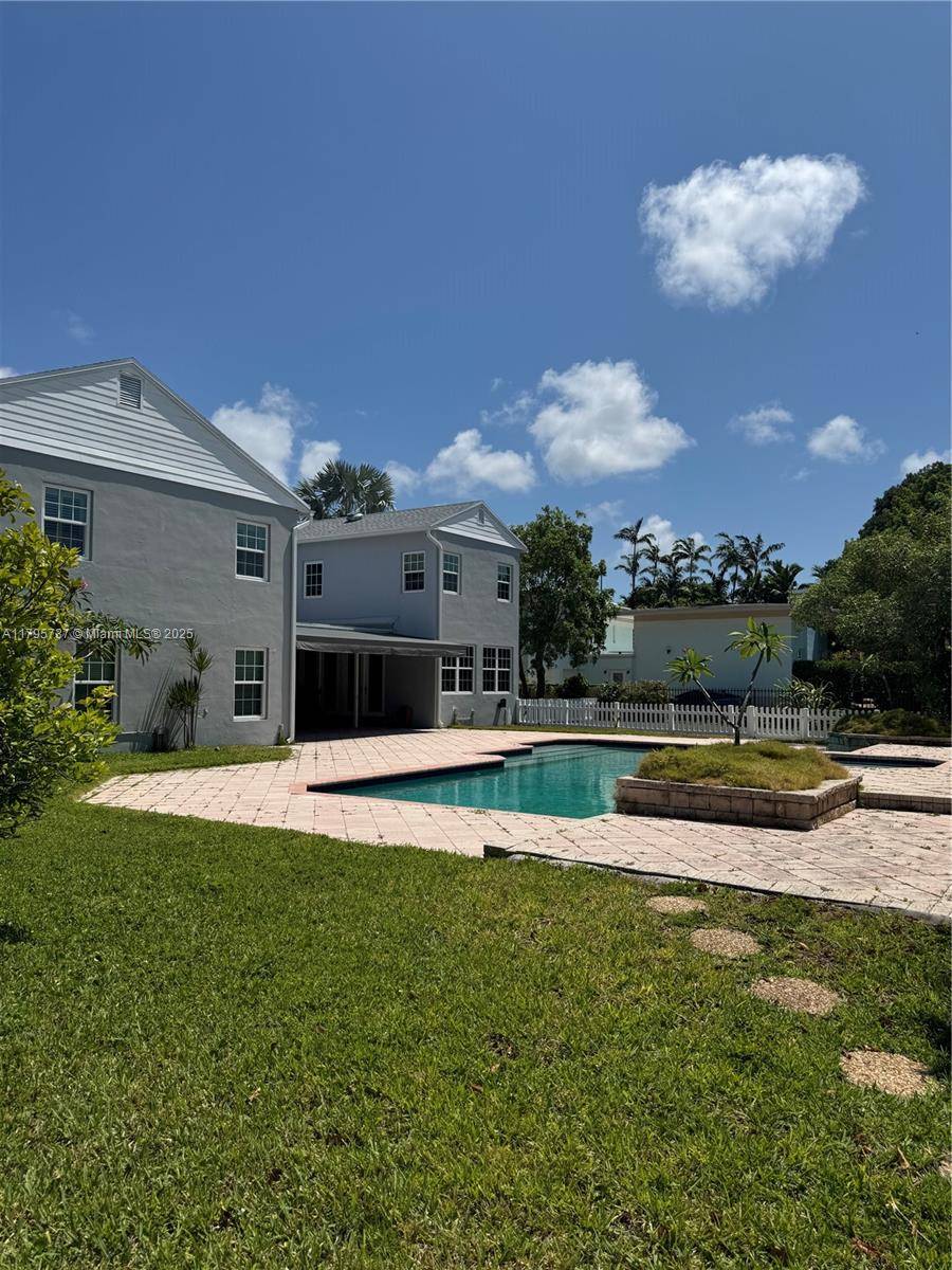 Miami Shores, FL 33138,1234 NE 96th St