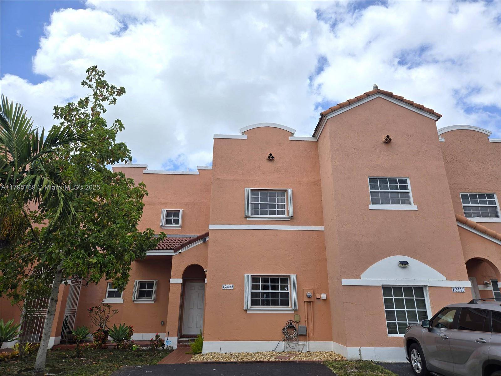 Miami, FL 33182,12423 NW 7th Ln