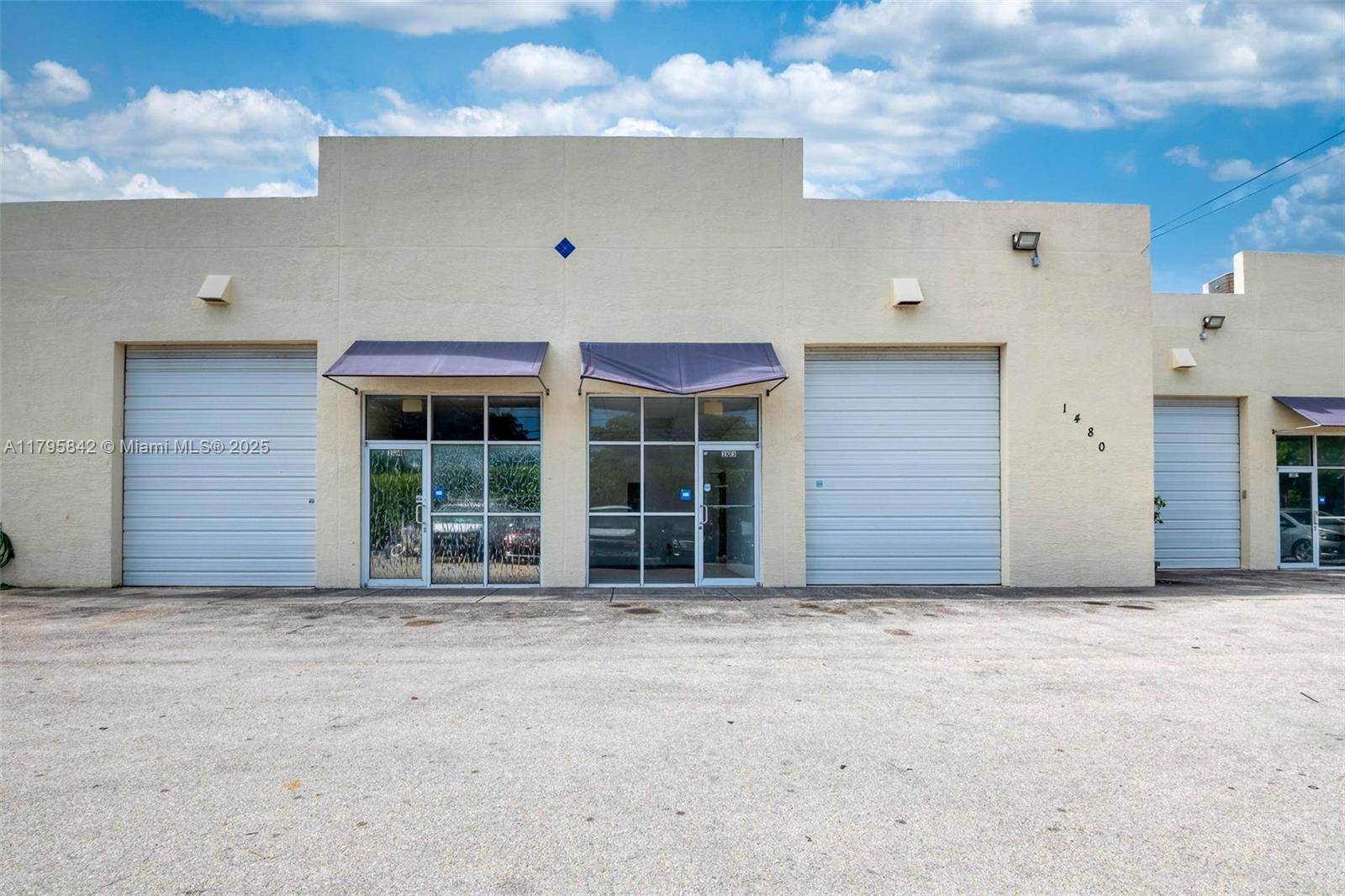 North Miami, FL 33161,1480 NE 131st St #103