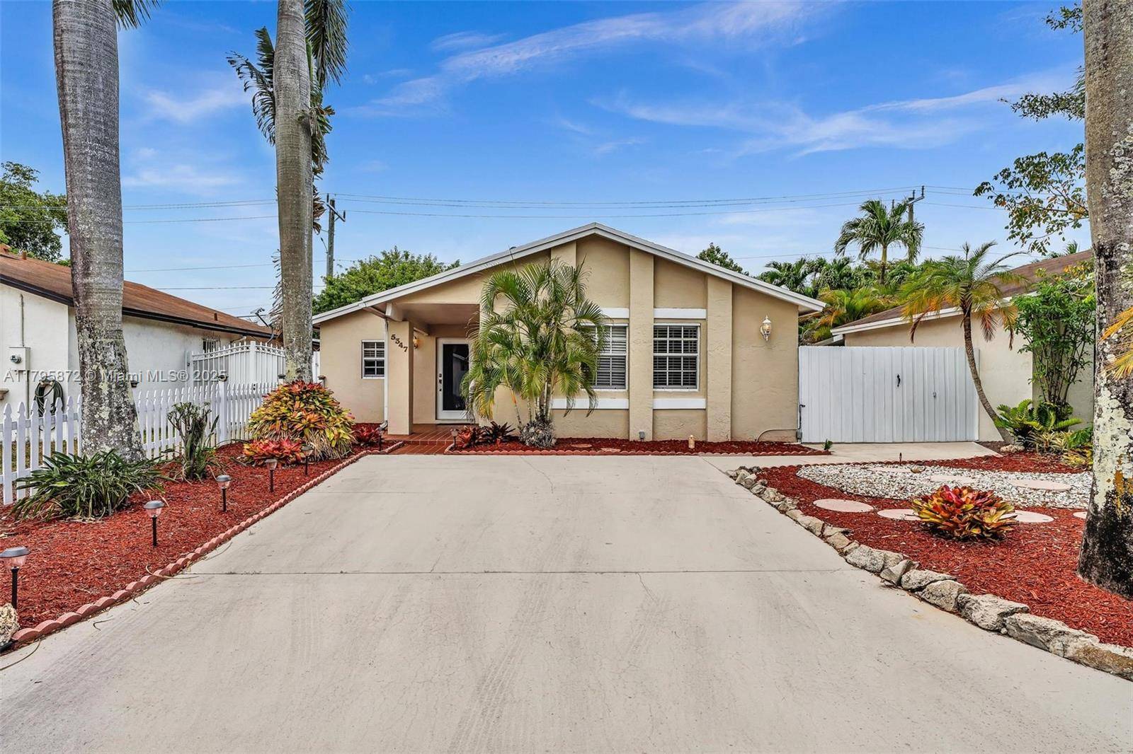 Miami Gardens, FL 33055,5347 NW 198th Ter