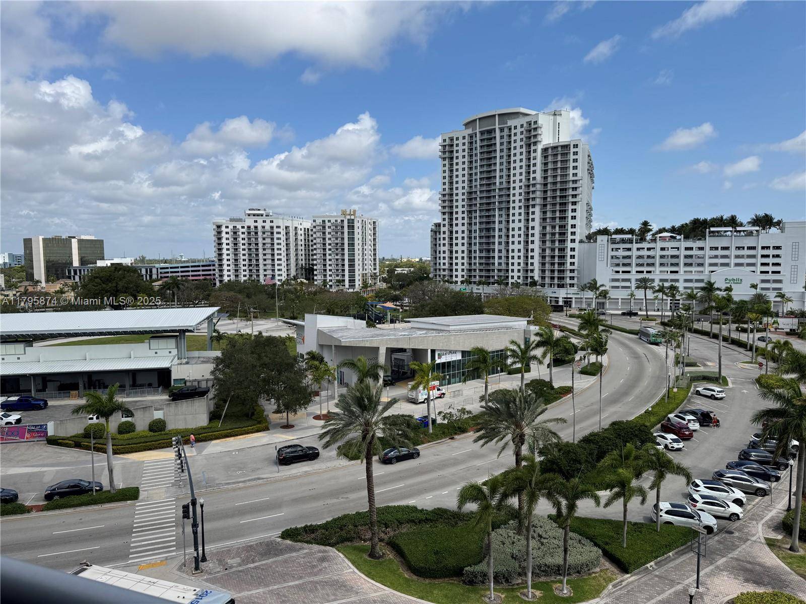 Hollywood, FL 33020,1720 Harrison St #7A