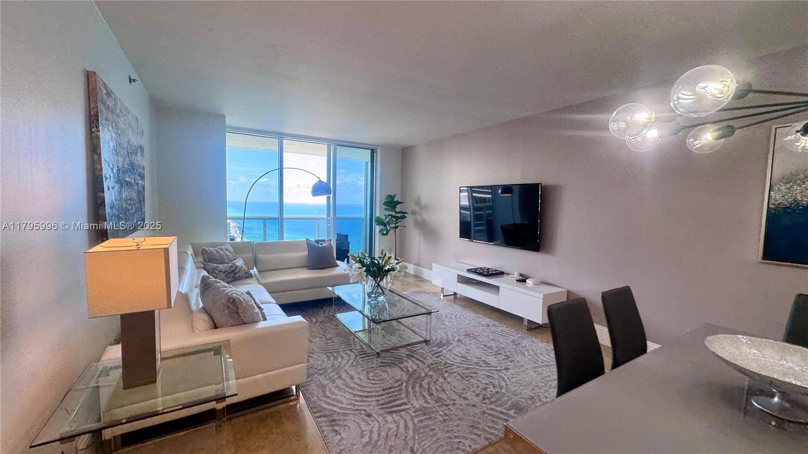 Hallandale Beach, FL 33009,1830 S Ocean Dr( avail asap ) #4411