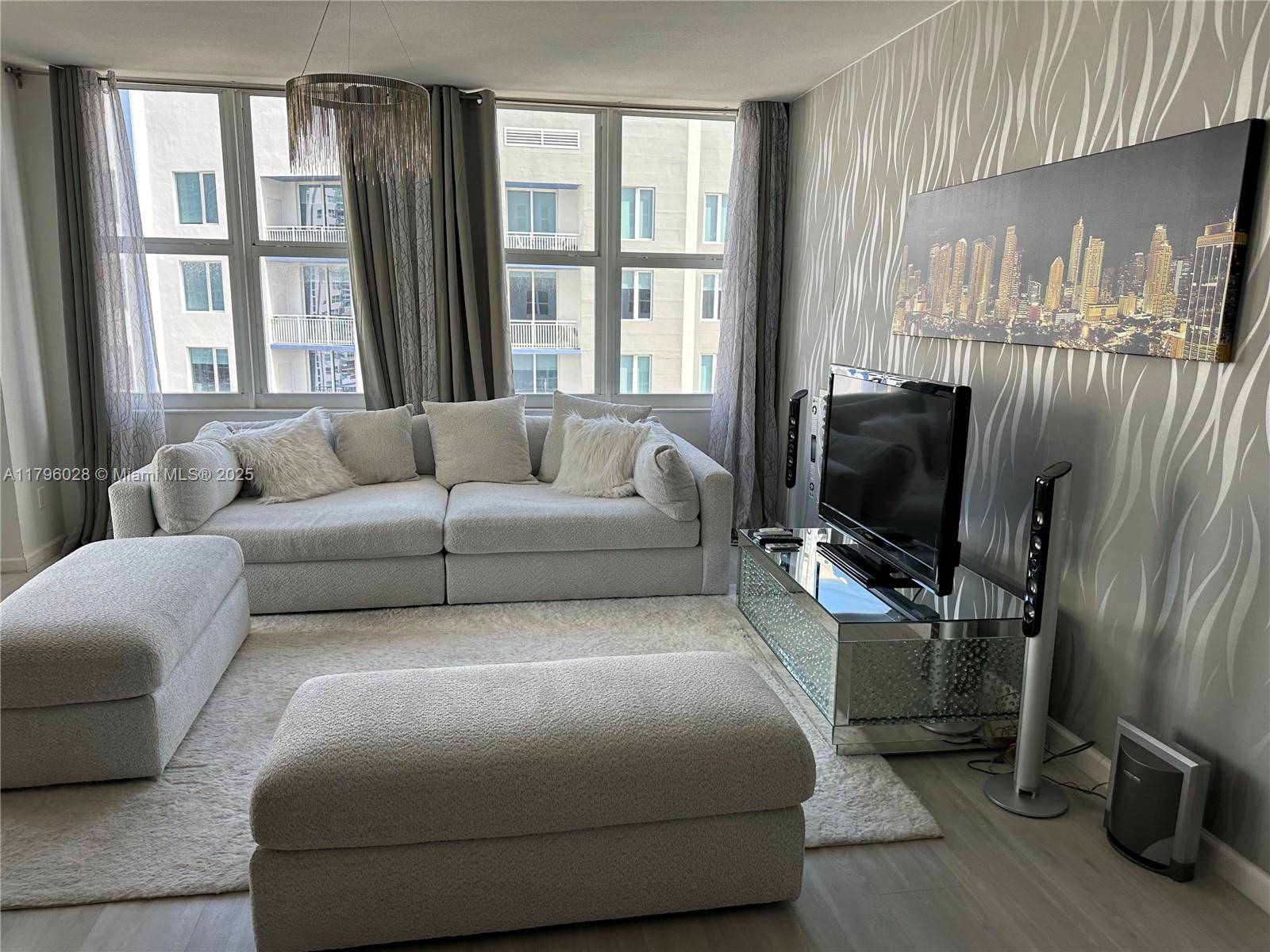 Fort Lauderdale, FL 33301,511 SE 5th Ave #1604
