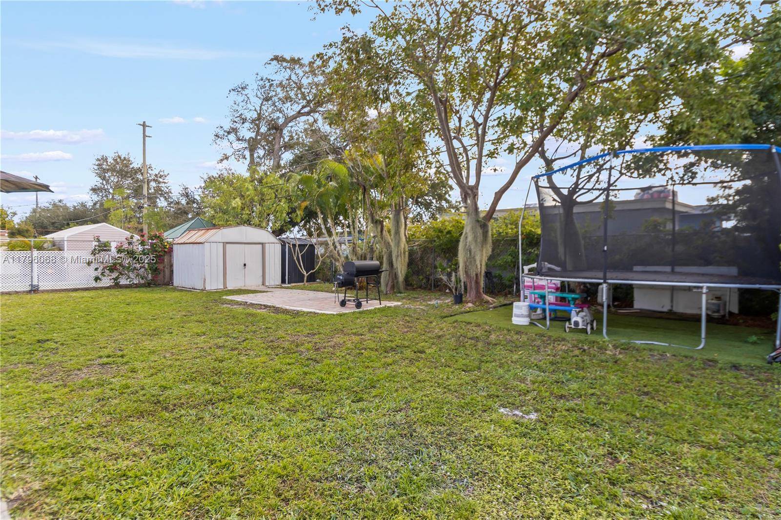 West Park, FL 33023,4200 SW 38th St #4200