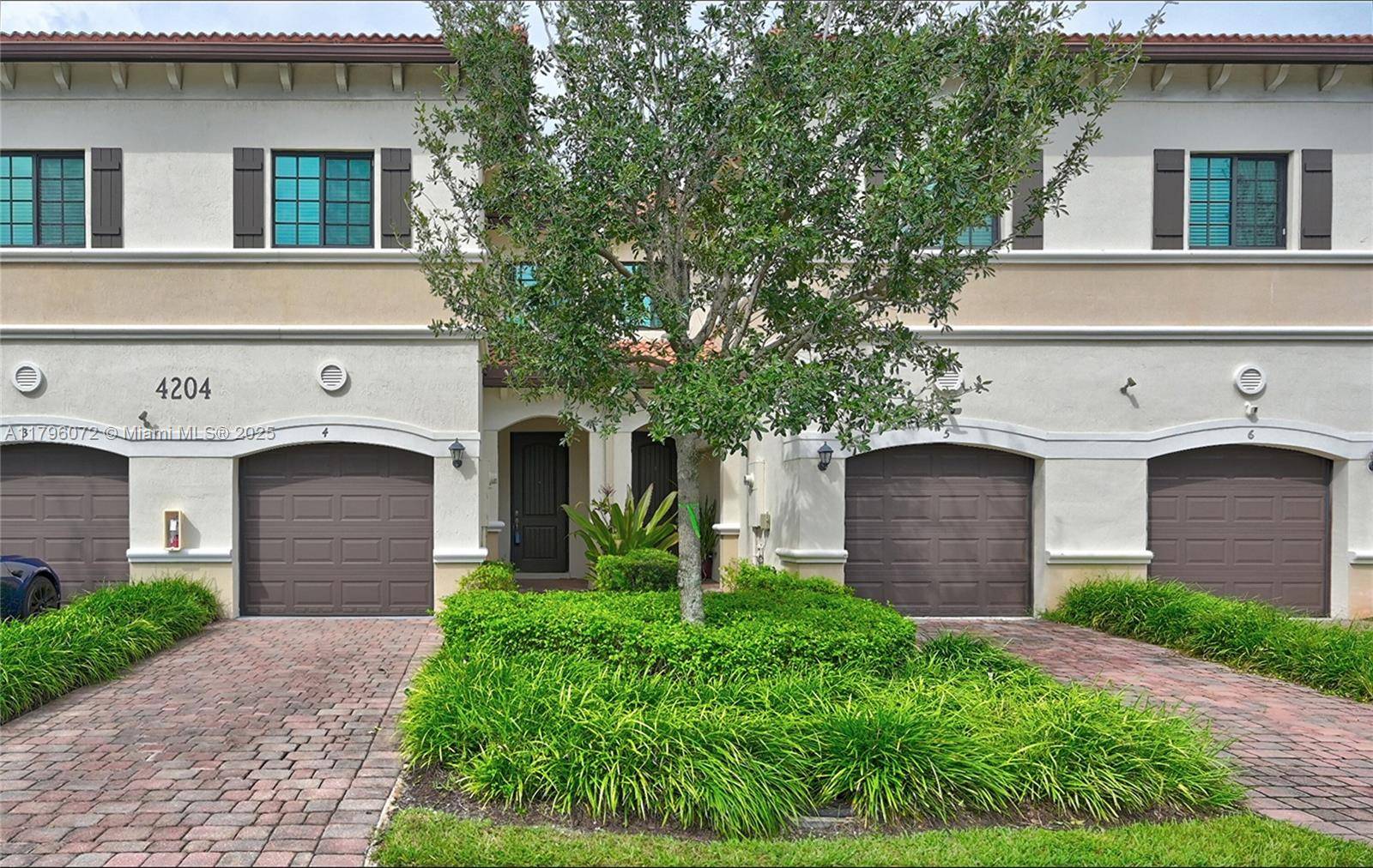 Oakland Park, FL 33334,4204 N Dixie Hwy #4