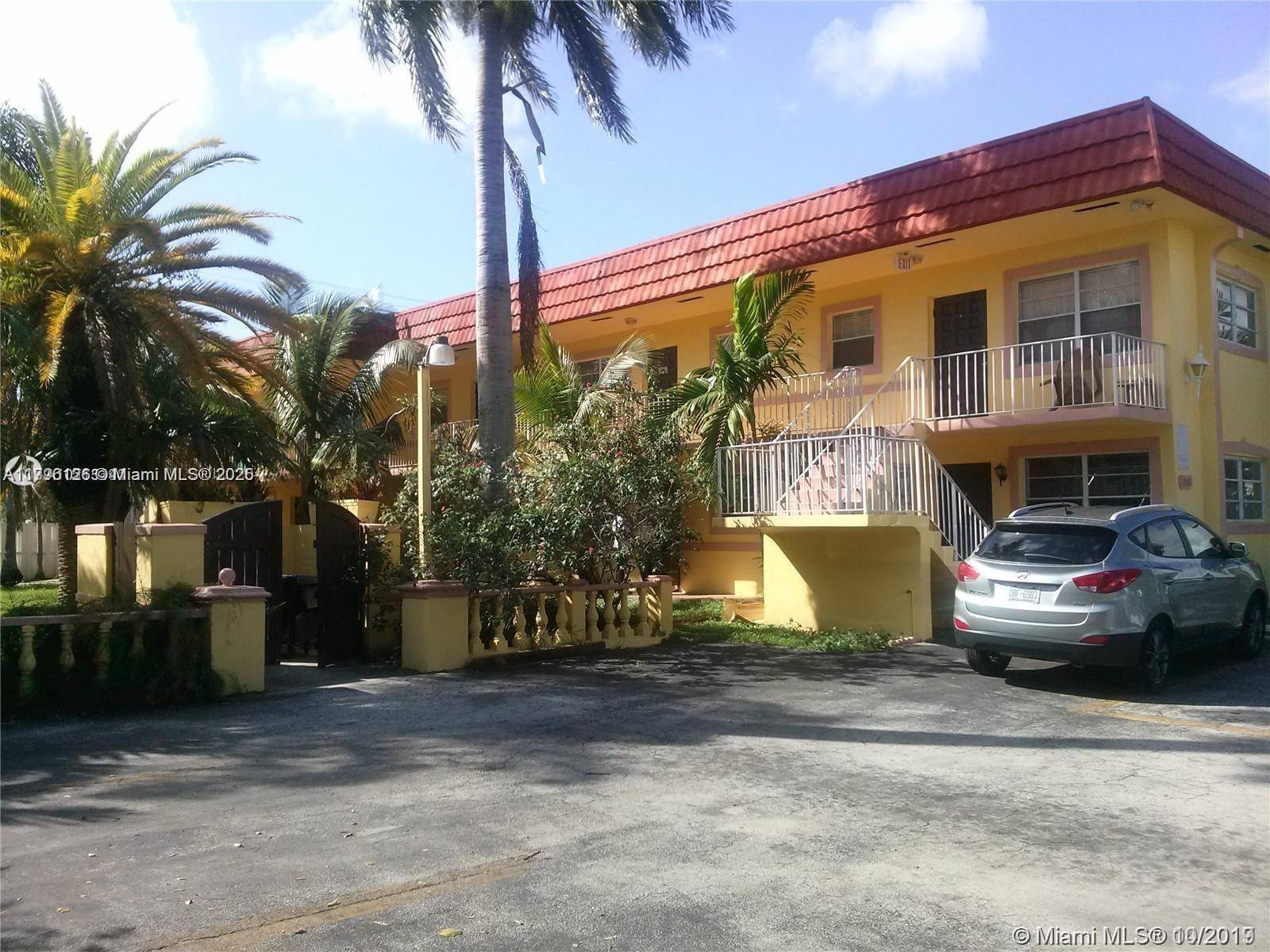 Hollywood, FL 33020,1826 Cleveland St #1-8