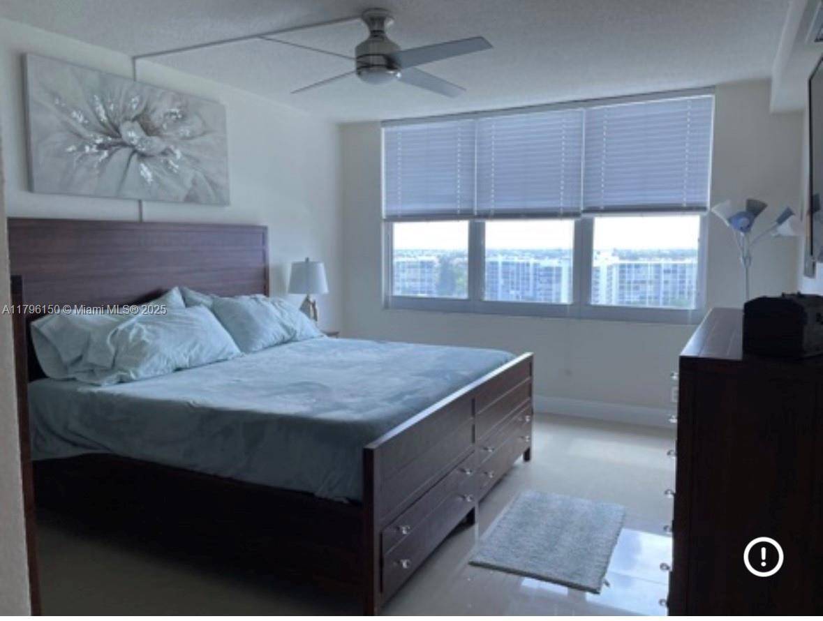 Hollywood, FL 33019,2501 S Ocean Dr #1228