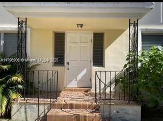 Coral Gables, FL 33134,420 Malaga Ave #3