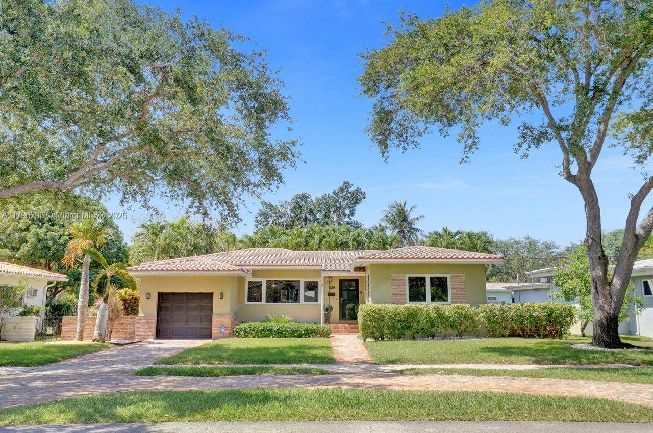 Miami Shores, FL 33138,825 NE 98th St