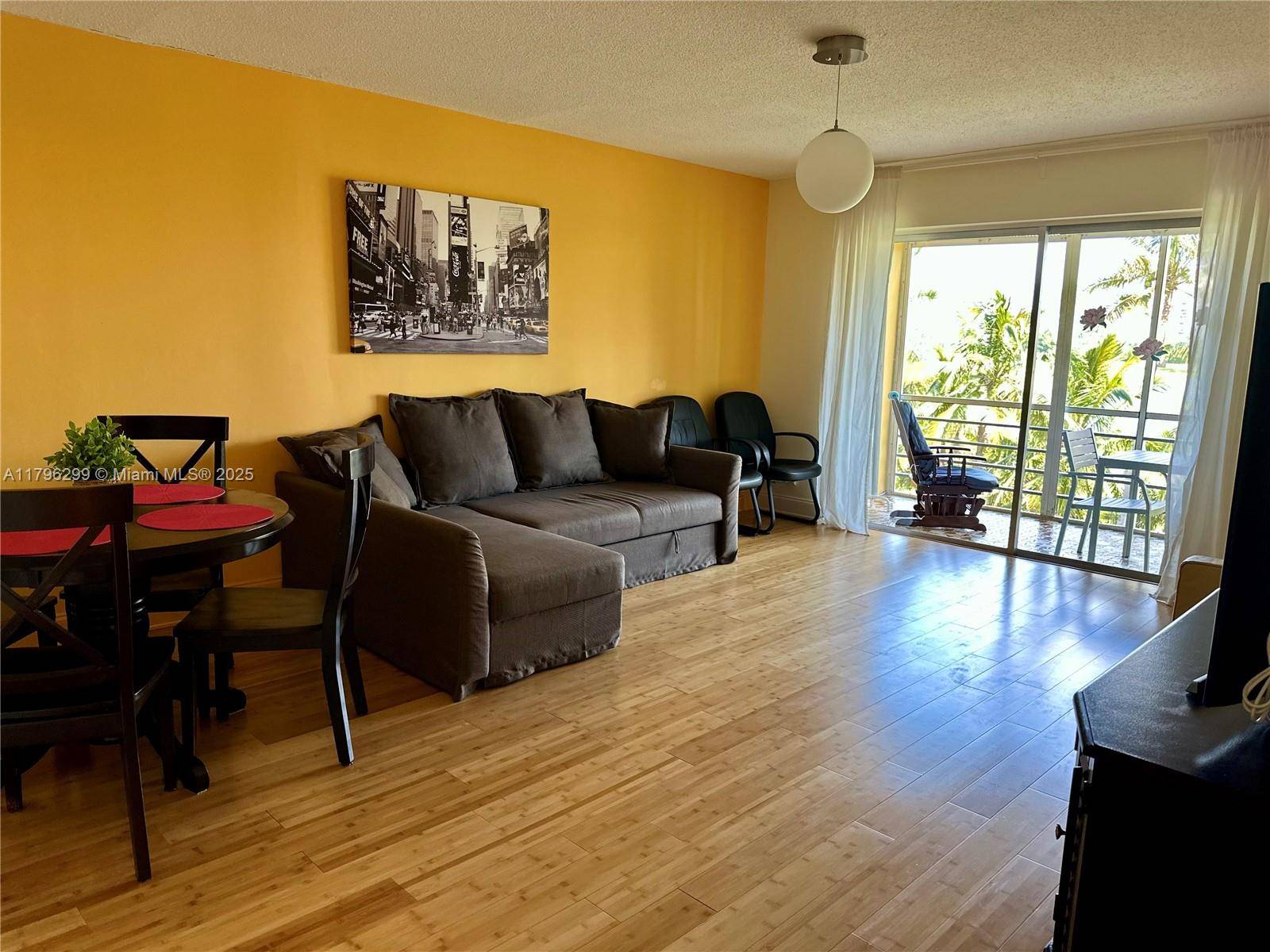Hallandale Beach, FL 33009,200 NE 14th Ave #519