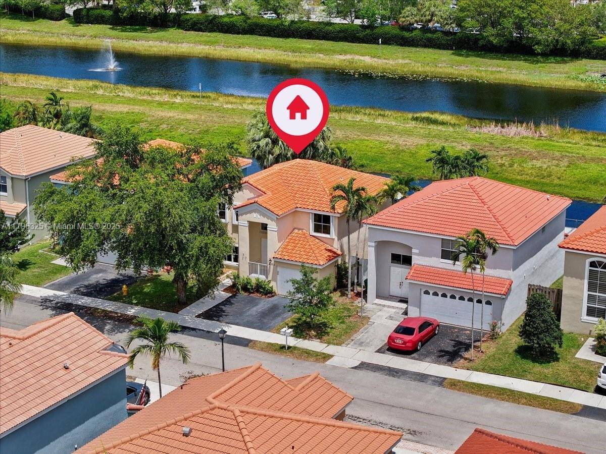 Davie, FL 33328,4370 SW 82nd Way