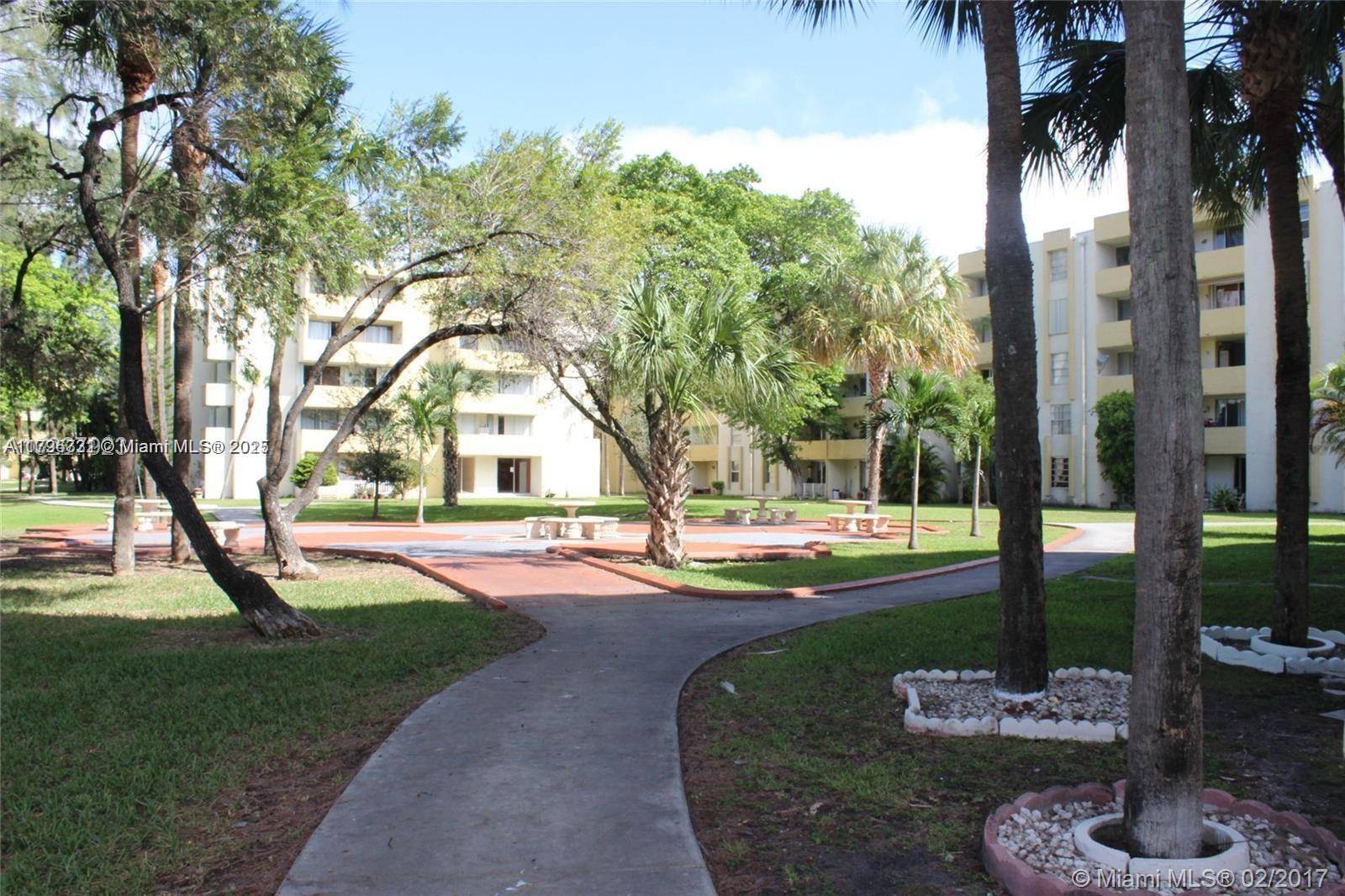Hialeah Gardens, FL 33016,10000 NW 80th Ct #2223