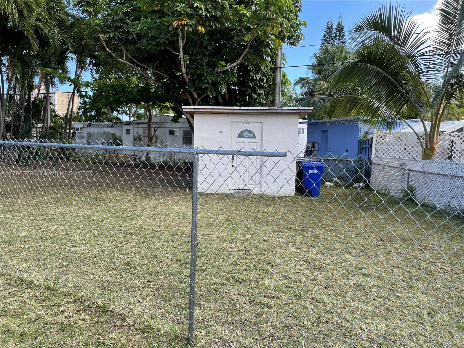 North Miami Beach, FL 33181,2244 NE 136th St