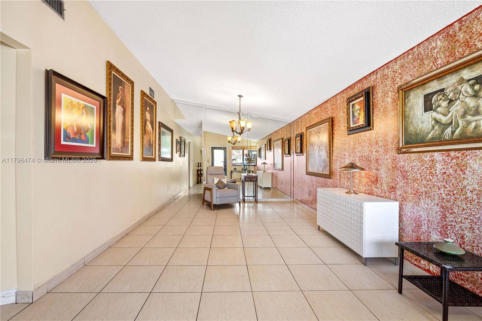 Hialeah, FL 33016,2462 W 65th St