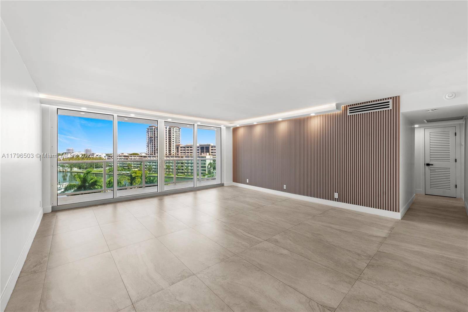 Sunny Isles Beach, FL 33160,100 Bayview Dr #604