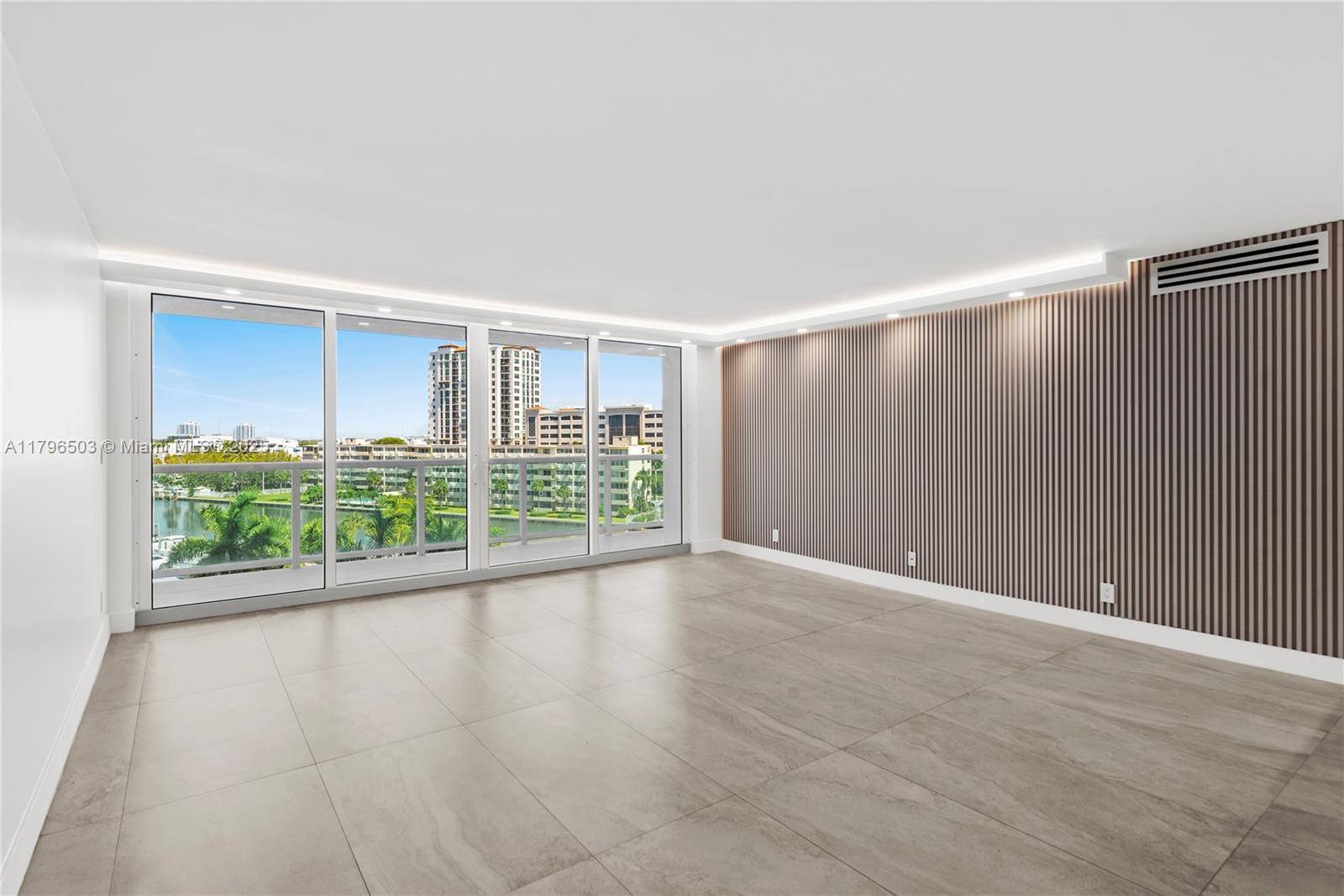 Sunny Isles Beach, FL 33160,100 Bayview Dr #604