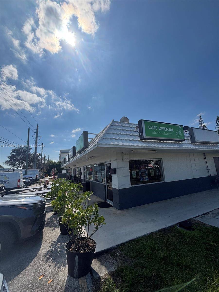 Miami, FL 33156,9800 SW 77th Ave