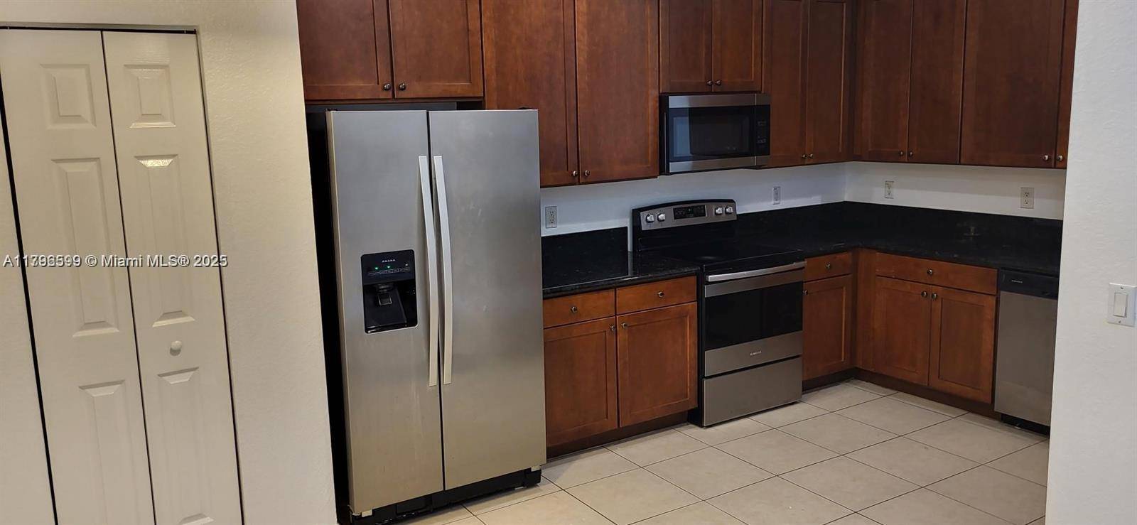 Tamarac, FL 33321,9079 Preston Pl #0