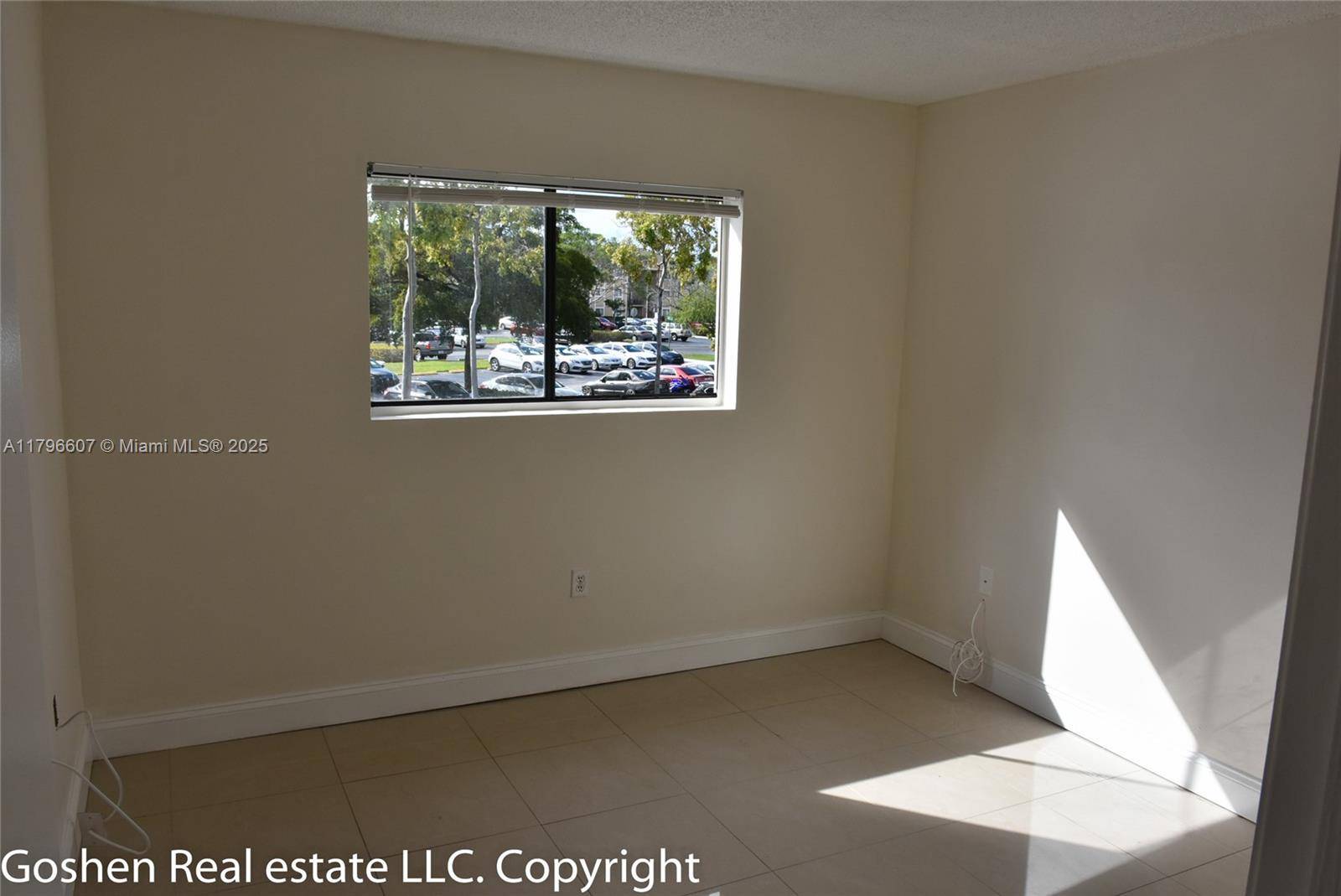 Pembroke Pines, FL 33025,Address not disclosed