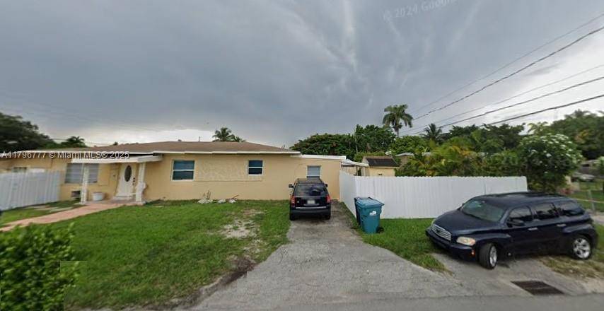 Miami, FL 33155,6595 SW 33rd St #2
